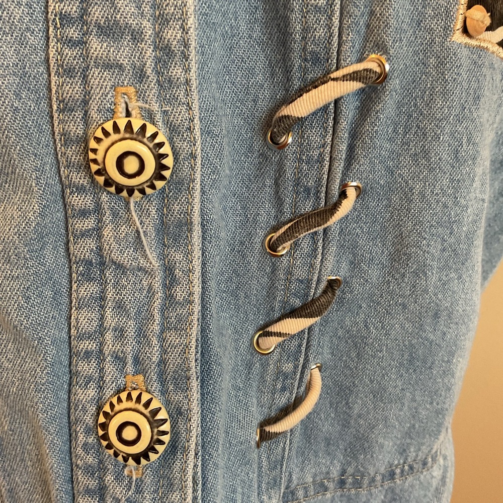 Nicole Bolin City Girl Denim Shirt Size 14 Embroidered Patches Made in USA - Picture 5 of 9